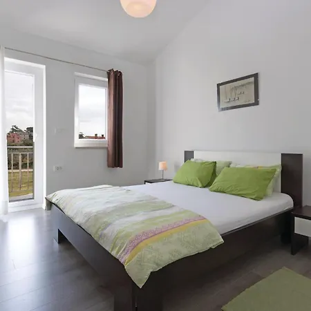 2 Bedroom In Vodnjan