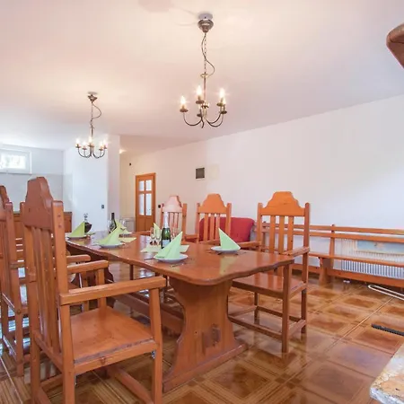 2 Bedroom In Vodnjan